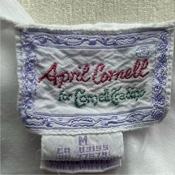 APRIL CORNELL vintage lightweight cotton nightgown with floral embroidery - Picture 6 of 7